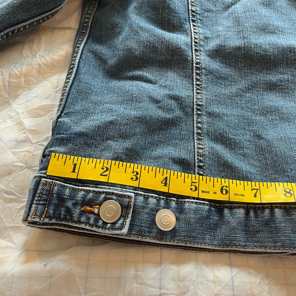 Time & Tru Blue Jean Jacket - Picture 9 of 10